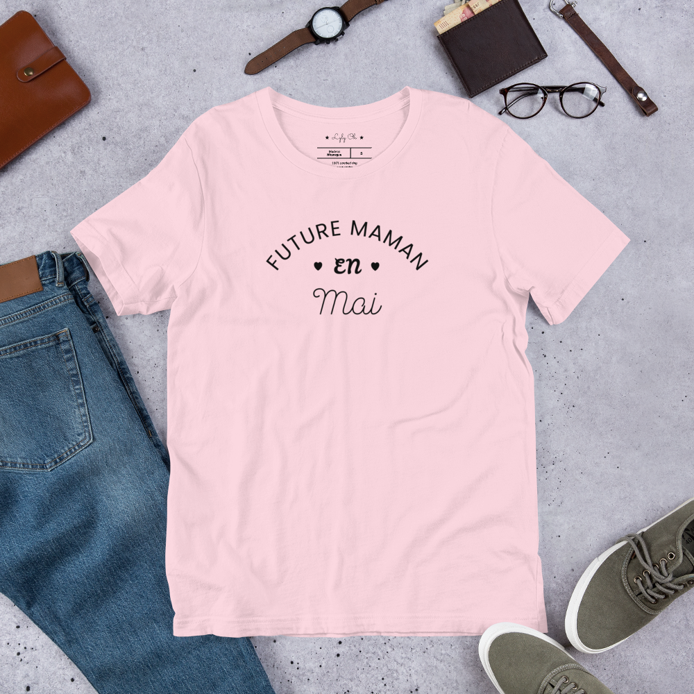 T shirt grossesse "Future maman en MAI" - version blanc ou rose